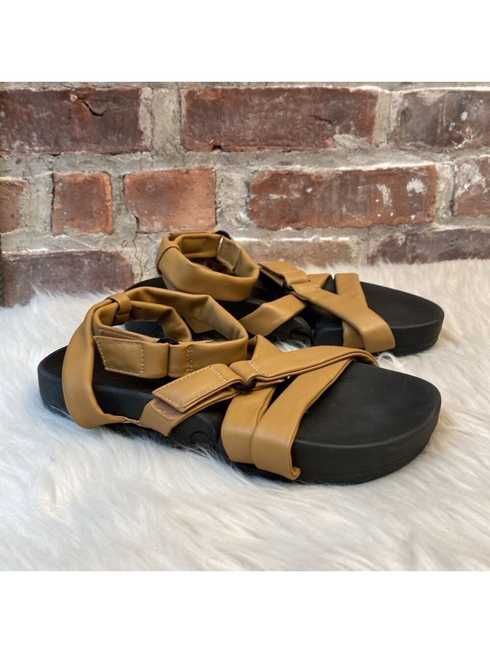 Figs by Figueroa Strappy Flexible Sandals, Size 37